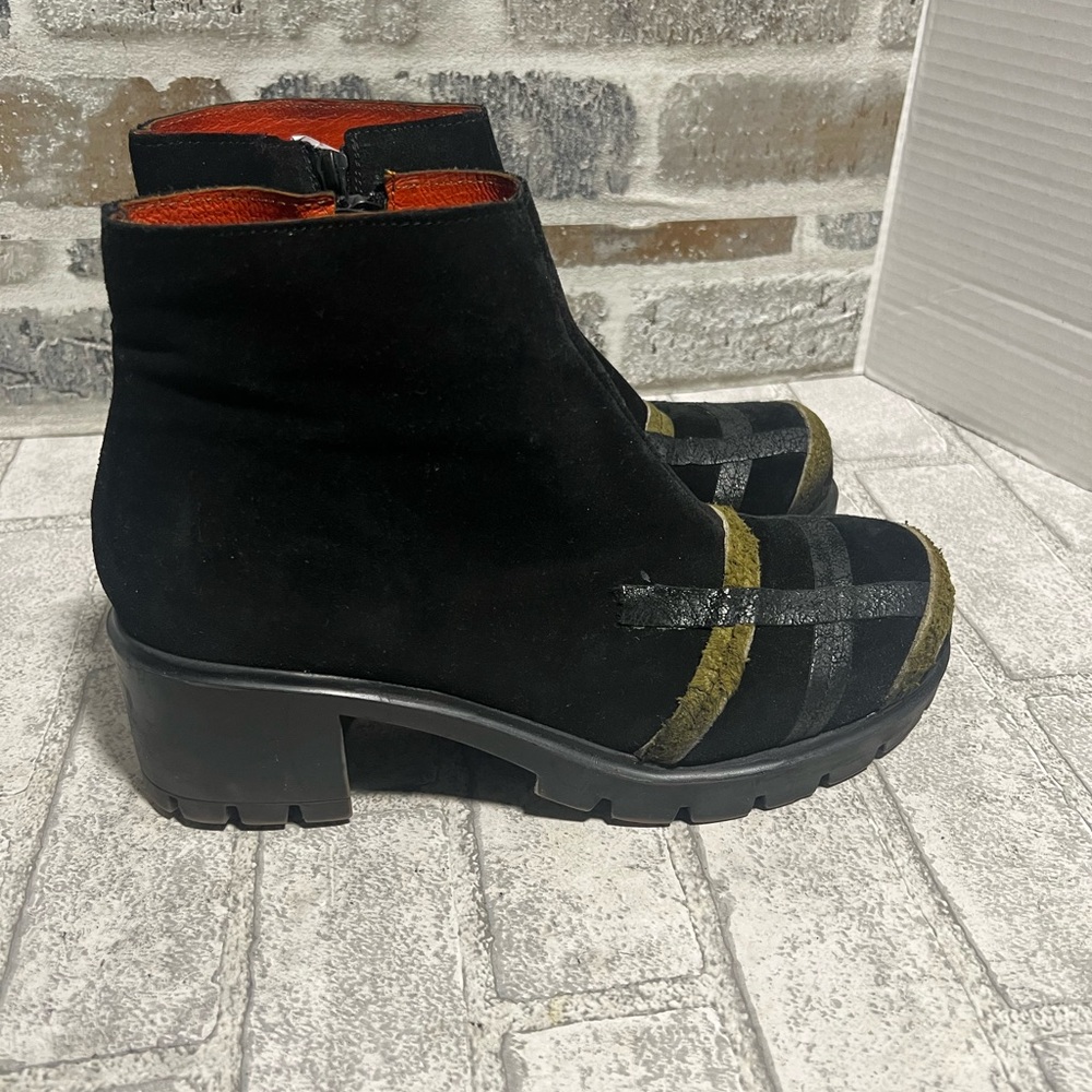 Free People by Papucei Ankle Monet Chelsea Boots Size 39-9